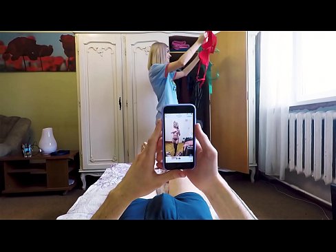 ❤️ Stiefschwester bringt ihren Bruder zum Wichsen, kurz bevor Mama nach Hause kommt ❌ Porno fb bei uns ❌❤