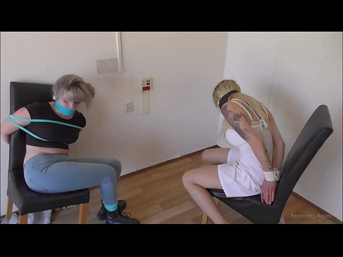 ❤️ Süchtig / gefesselt und geknebelt / Jungfrau in Nöten ❌ Porno fb bei uns ❌❤