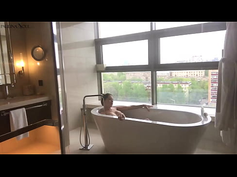 ❤️ Riesiges Babe wichst leidenschaftlich ihre Muschi im Badezimmer ❌ Porno fb bei uns ❌❤